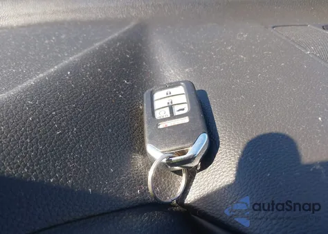 2020 Honda Cr-V Awd Ex z USA, uszkodzony, nr VIN 7FARW2H56LE009734